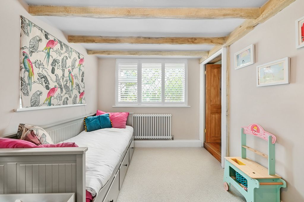 Property photo 3 of 29