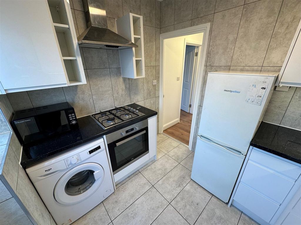 Property photo 3 of 10 10.Jpg