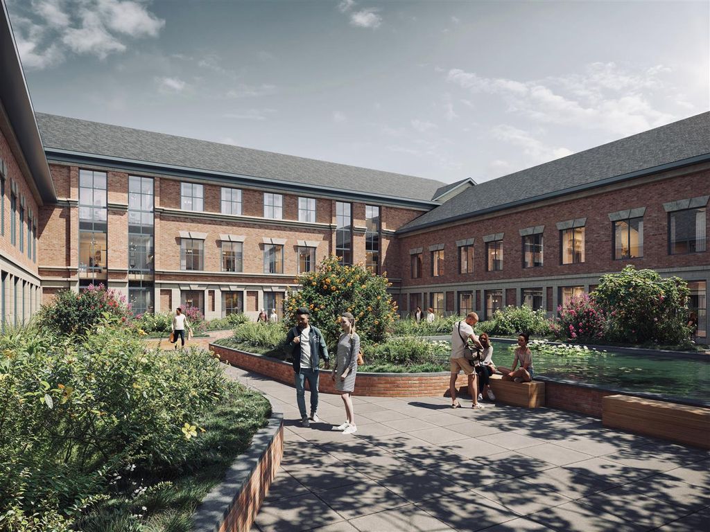 Property photo 2 of 7 2. Exterior Courtyard.Jpg