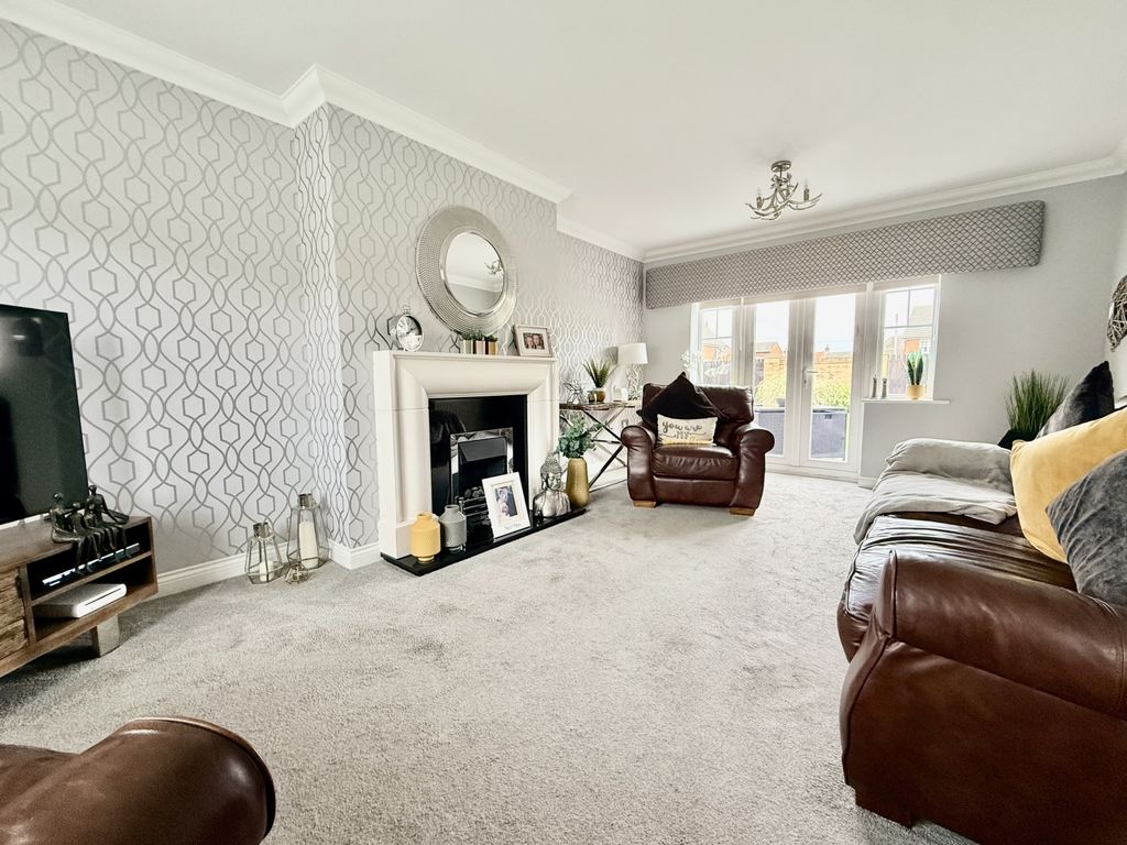 Property photo 3 of 14 Img_9641
