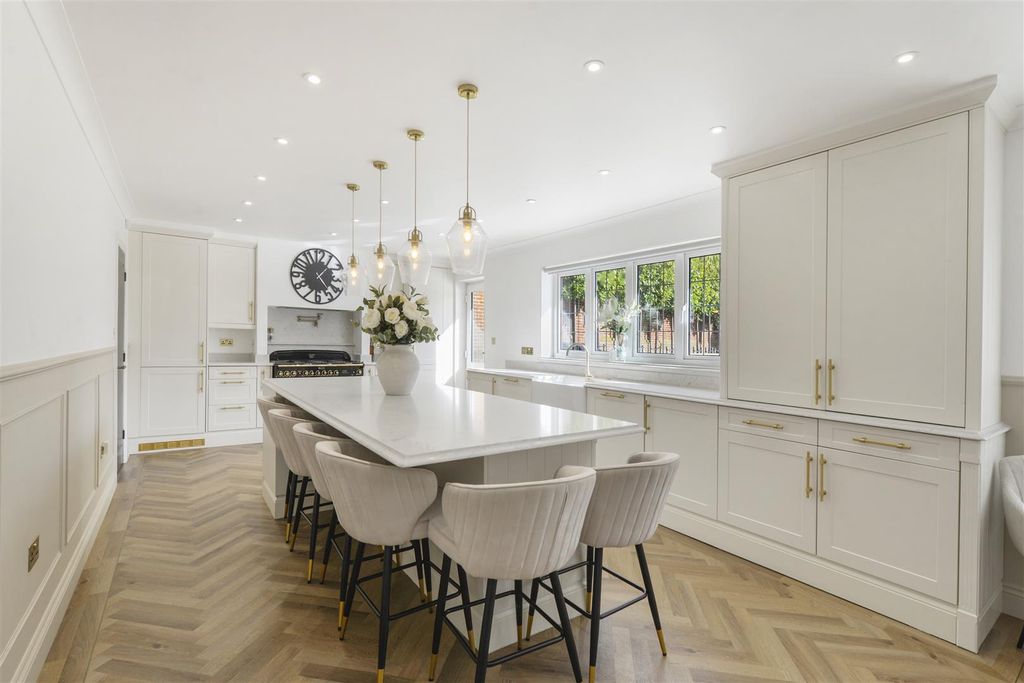 Property photo 3 of 23 05.Jpg