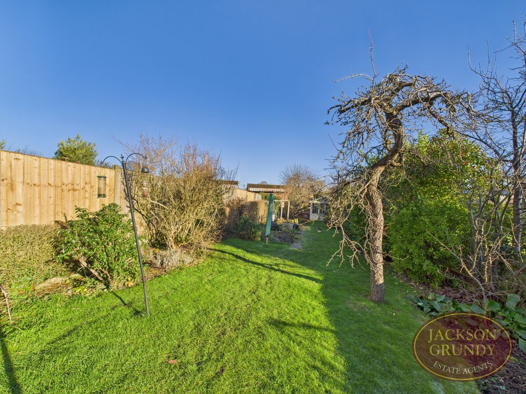 Property photo 3 of 15 Main Road