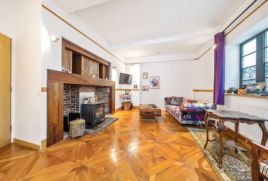 Property photo 3 of 7 Picture No. 04