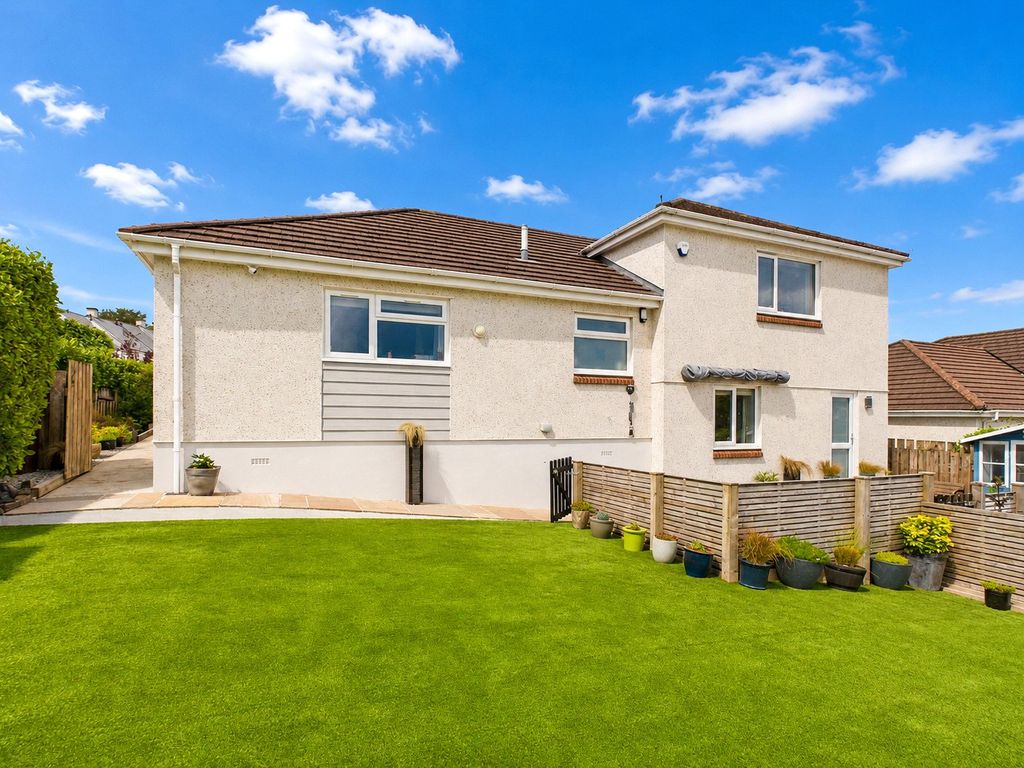 Property photo 2 of 21 Picture No. 74