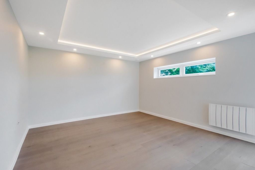 Property photo 3 of 13 4513092