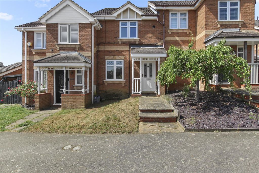Property photo 1 of 14 Front
