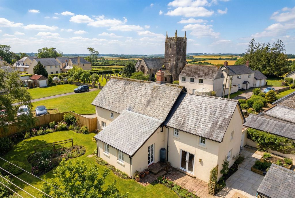 Property photo 1 of 30