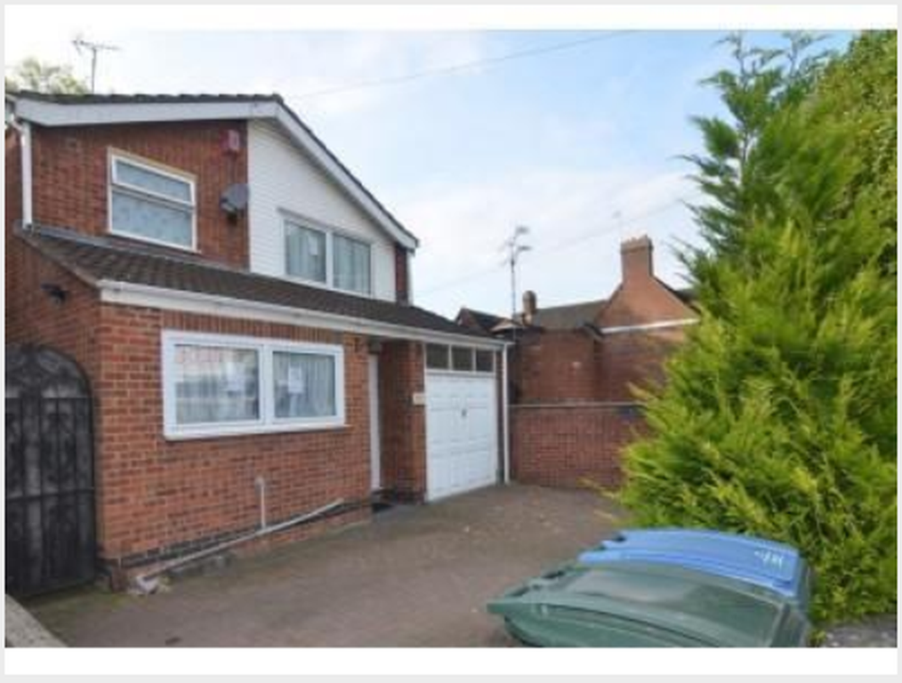 Property photo 1 of 33