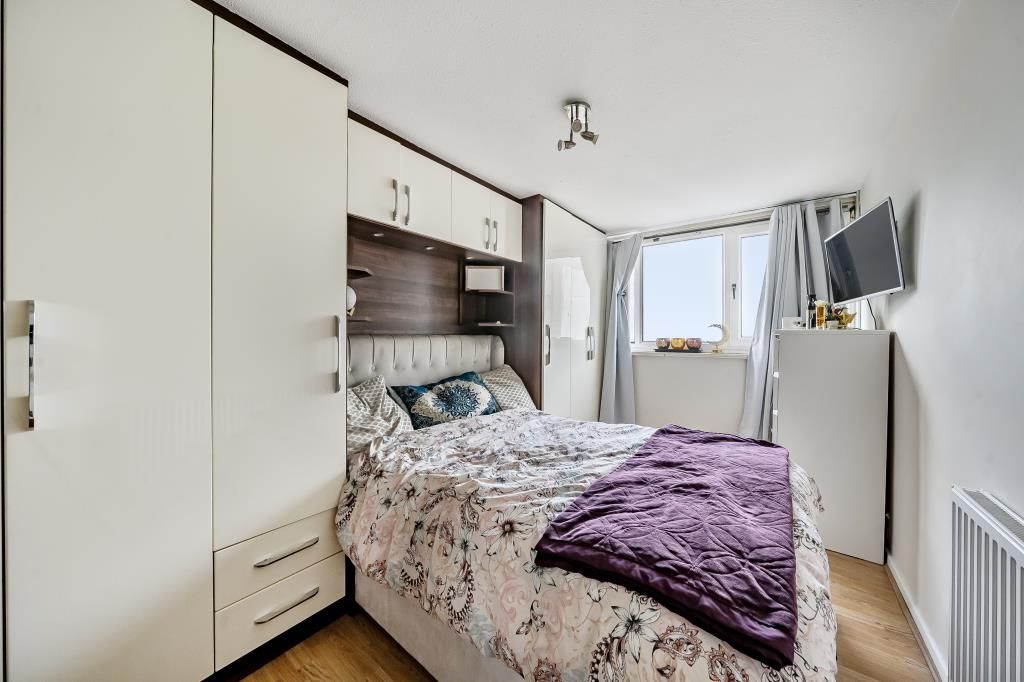 Property photo 2 of 12 Bedroom