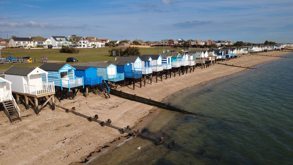 Property photo 3 of 16