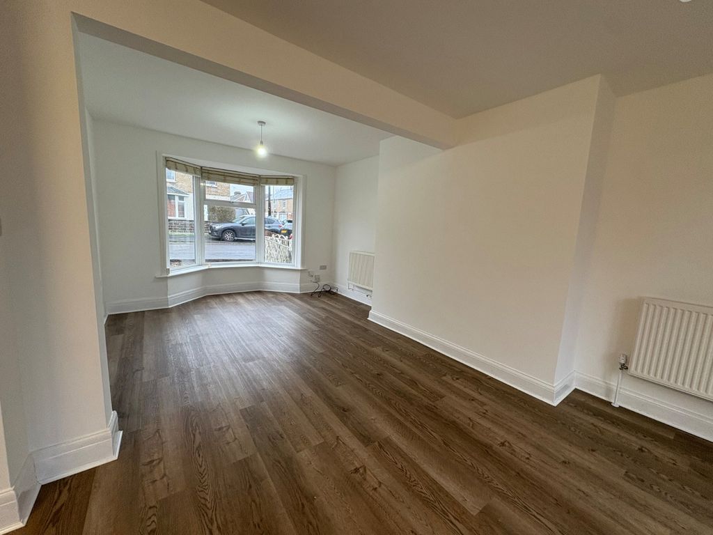 Property photo 2 of 8 Living Space