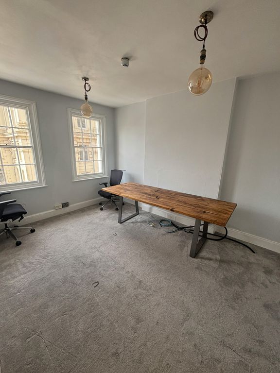 Property photo 2 of 10 Img_0488.Jpg