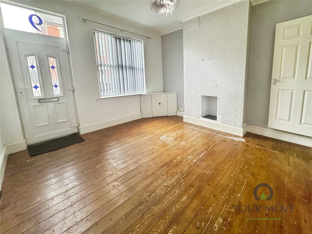 Property photo 2 of 12 Dining Room