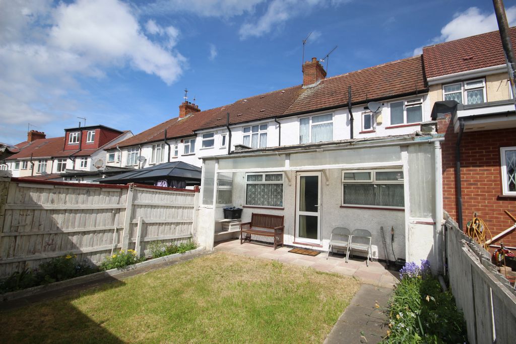 Property photo 2 of 13 Gallery