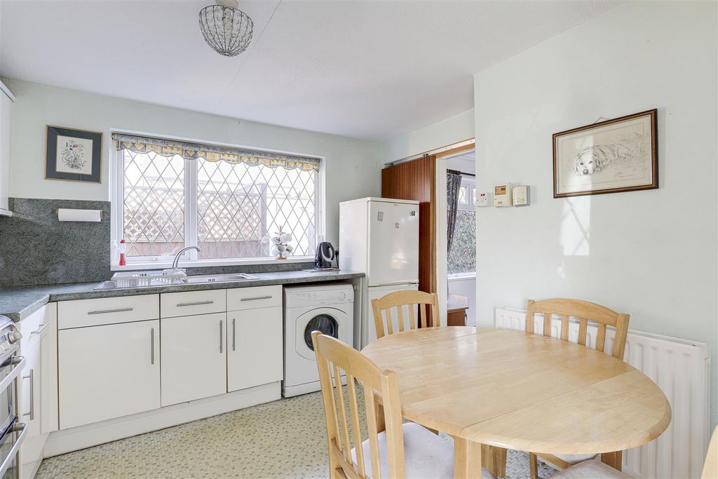 Property photo 2 of 17 31745.Jpg