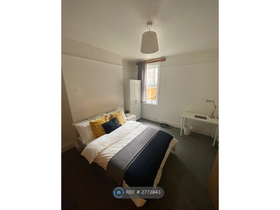 Additional image 5 of 6 bed terraced house to rentElizabeth Way, Cambridge CB4