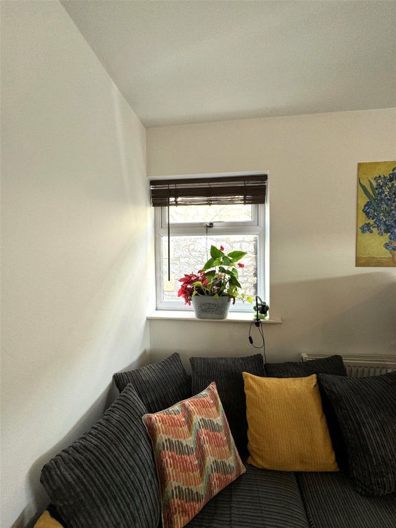 Property photo 3 of 13 Picture No. 05