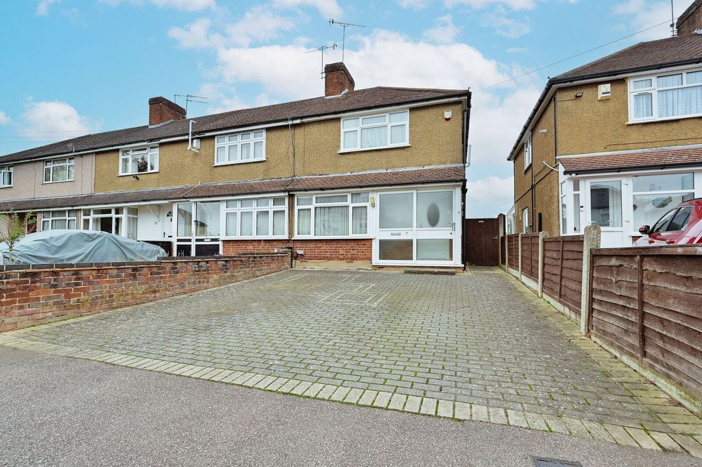 Property photo 1 of 19