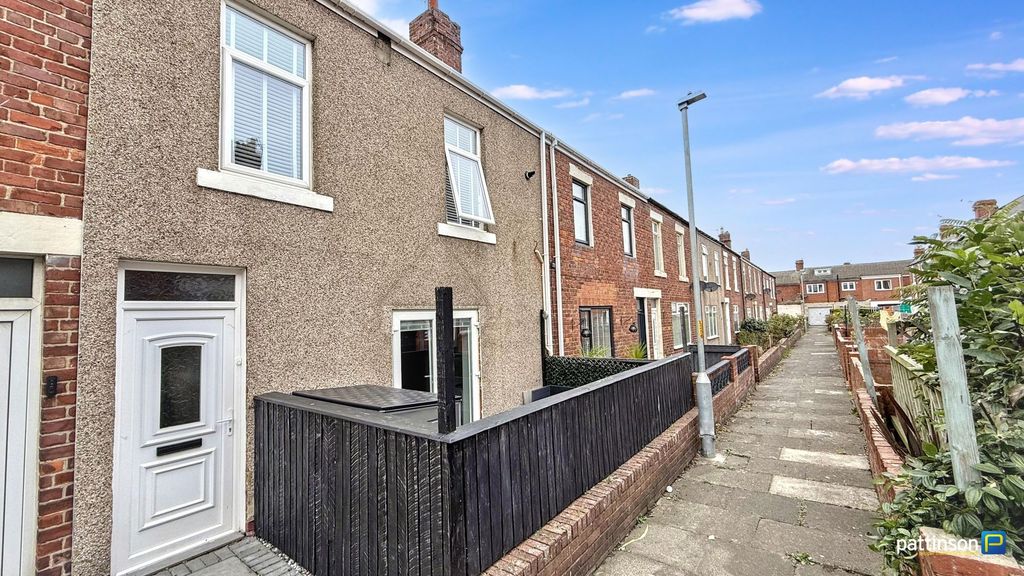 Property photo 1 of 26
