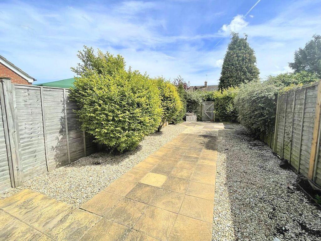 Property photo 3 of 15