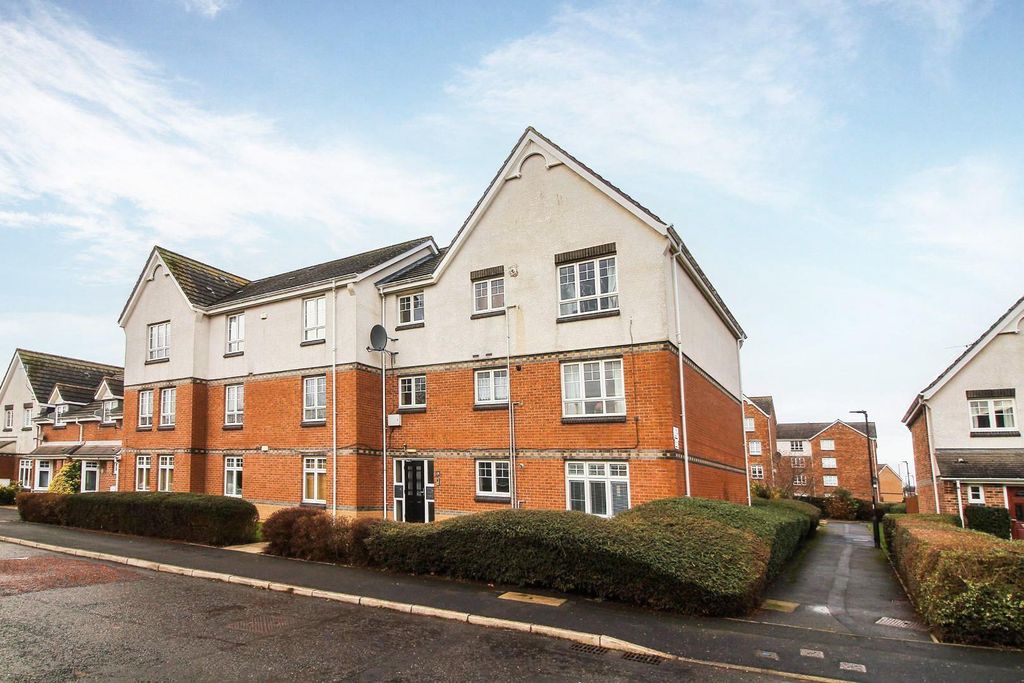 Property photo 1 of 7 External