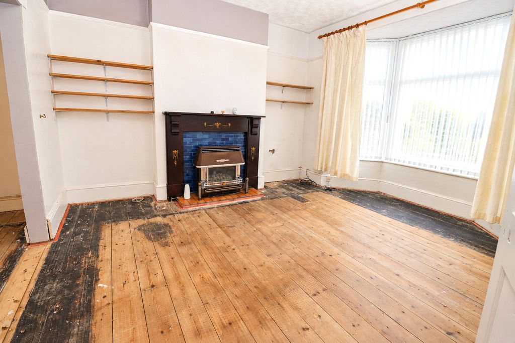 Property photo 2 of 12 Picture No. 06