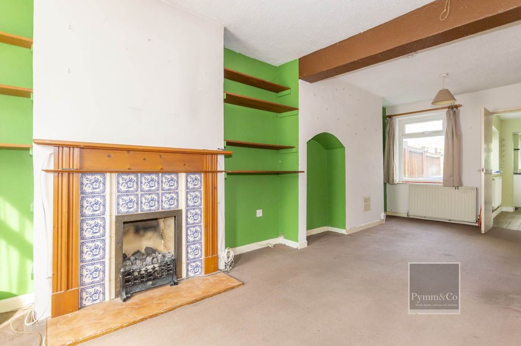 Property photo 3 of 13