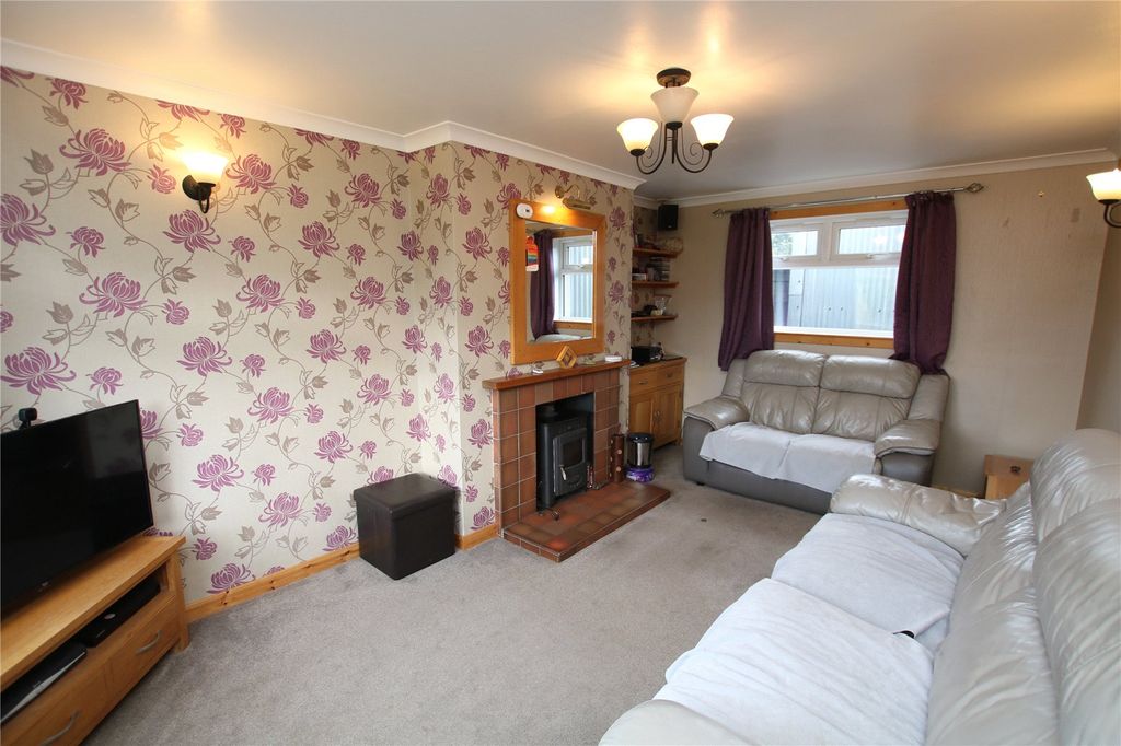 Property photo 2 of 15 Living Room