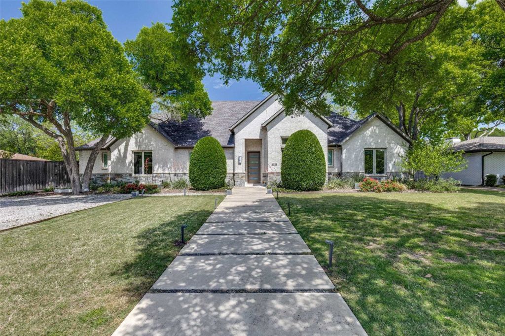 Property photo 1 of 31