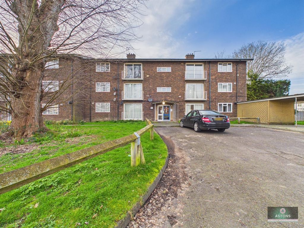 Property photo 1 of 10 Cam02067G0-Pr0194-Still010.Jpg