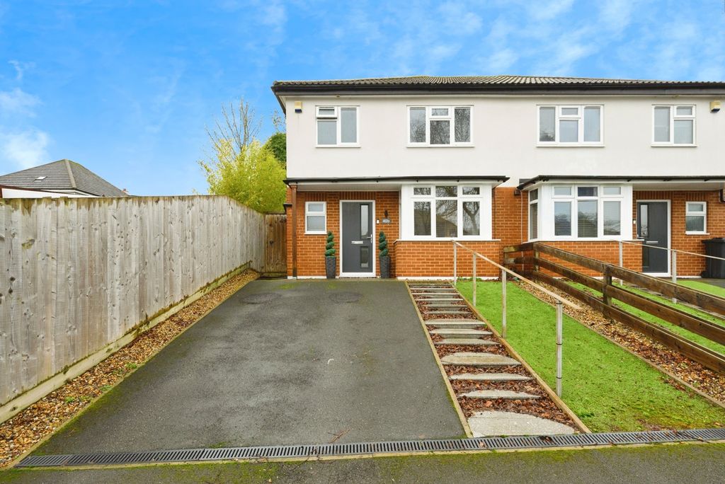 Property photo 1 of 17 Pbox-Img.Jpg