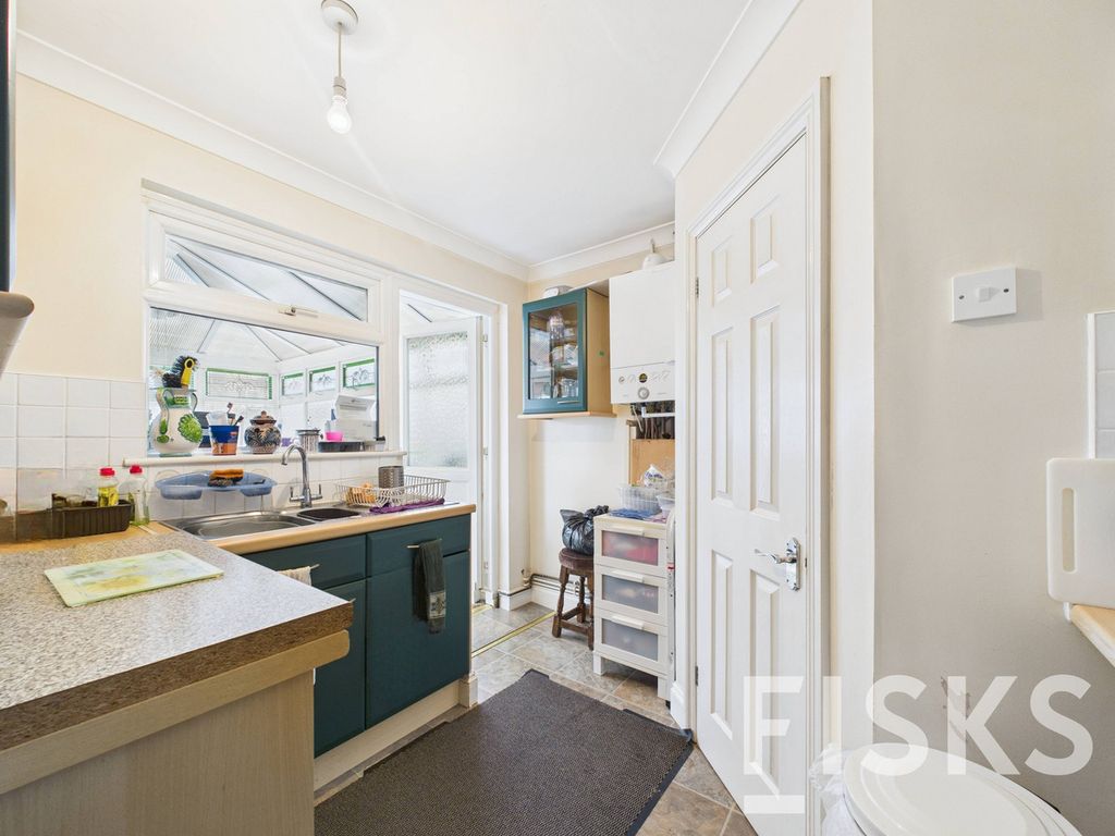 Property photo 3 of 18