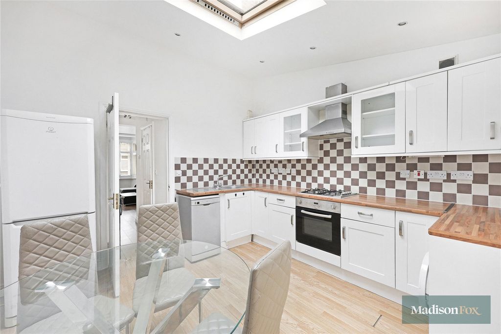 Property photo 1 of 17 Picture No. 45