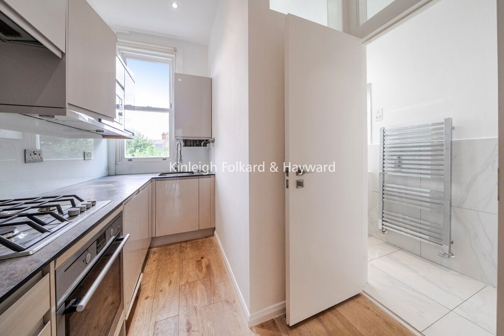 Property photo 3 of 13 Picture No. 04