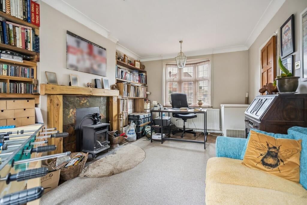 Property photo 3 of 12