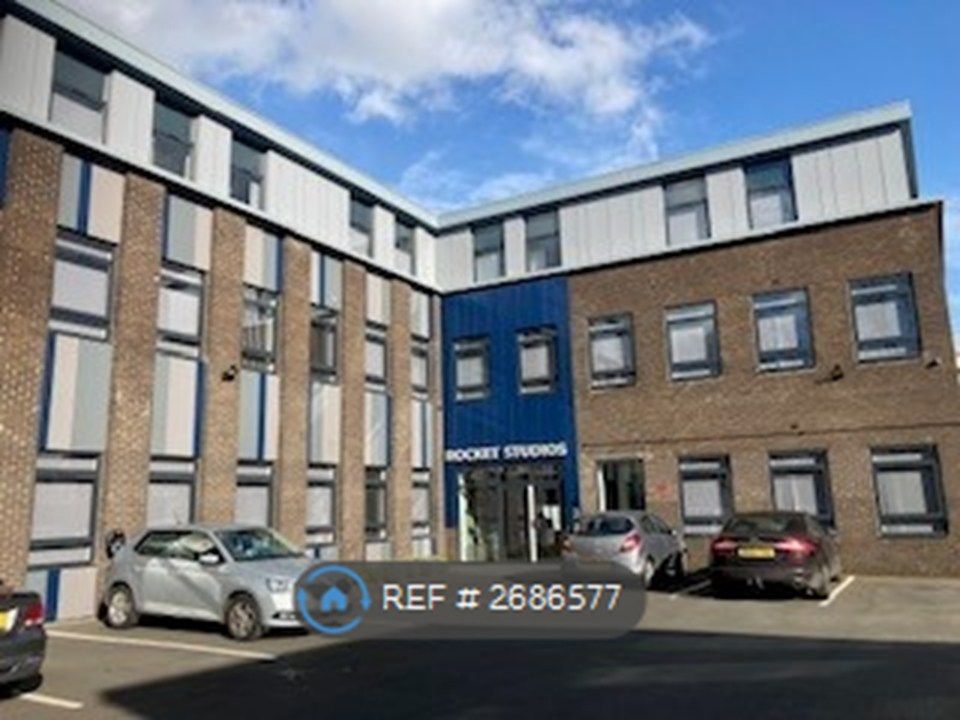 Property photo 1 of 5