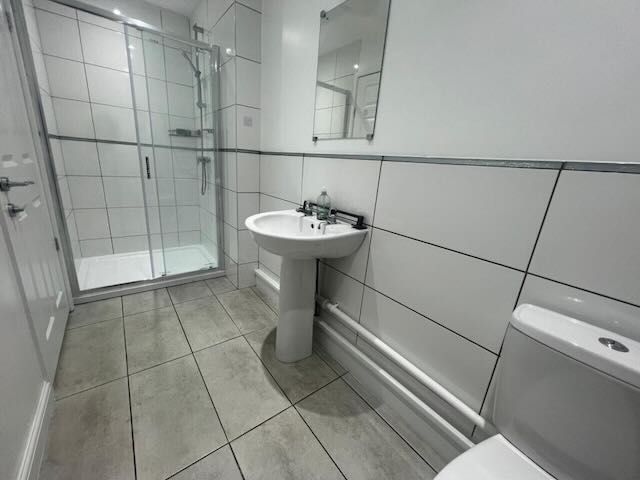 Property photo 1 of 4