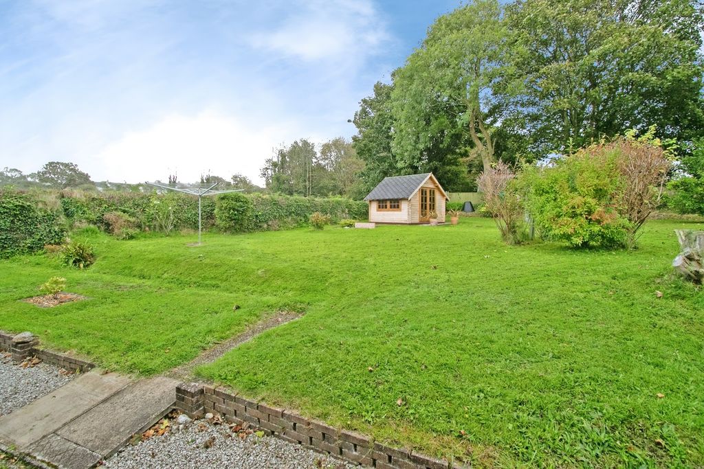 Property photo 2 of 30 Pbox-Img.Jpg