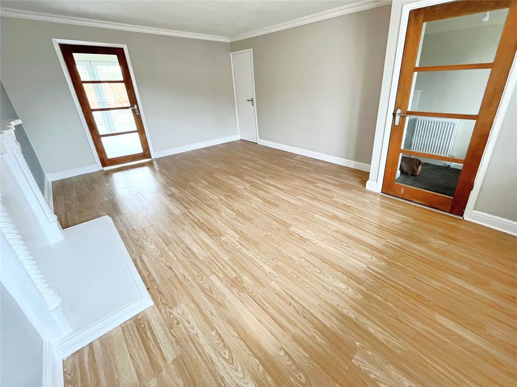 Property photo 3 of 14 Picture No. 05