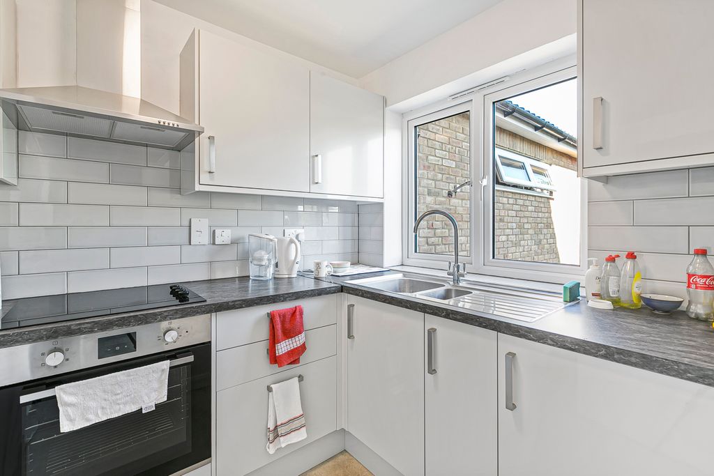 Property photo 1 of 7 9_53242