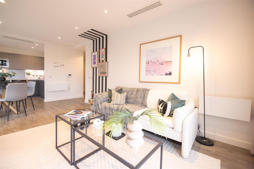 Property photo 3 of 9 1M4A1336-Enhanced-Nr.Jpg