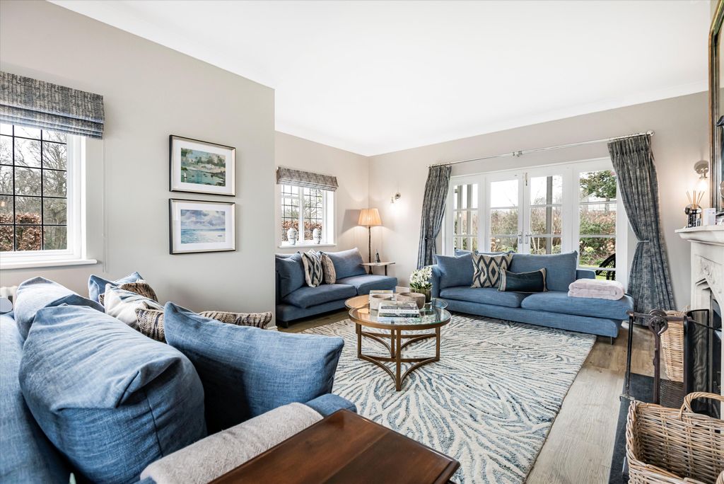 Property photo 3 of 30 Image