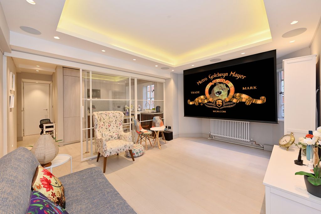 Property photo 3 of 10