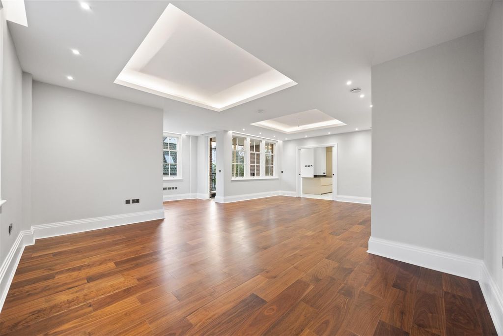 Property photo 2 of 5 3D7A2392.Jpg