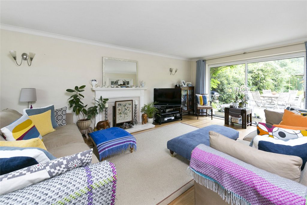 Property photo 2 of 8 Picture No. 02