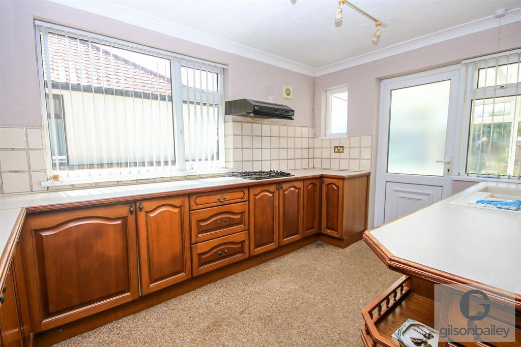 Property photo 3 of 14 Img_0295-2.Jpg