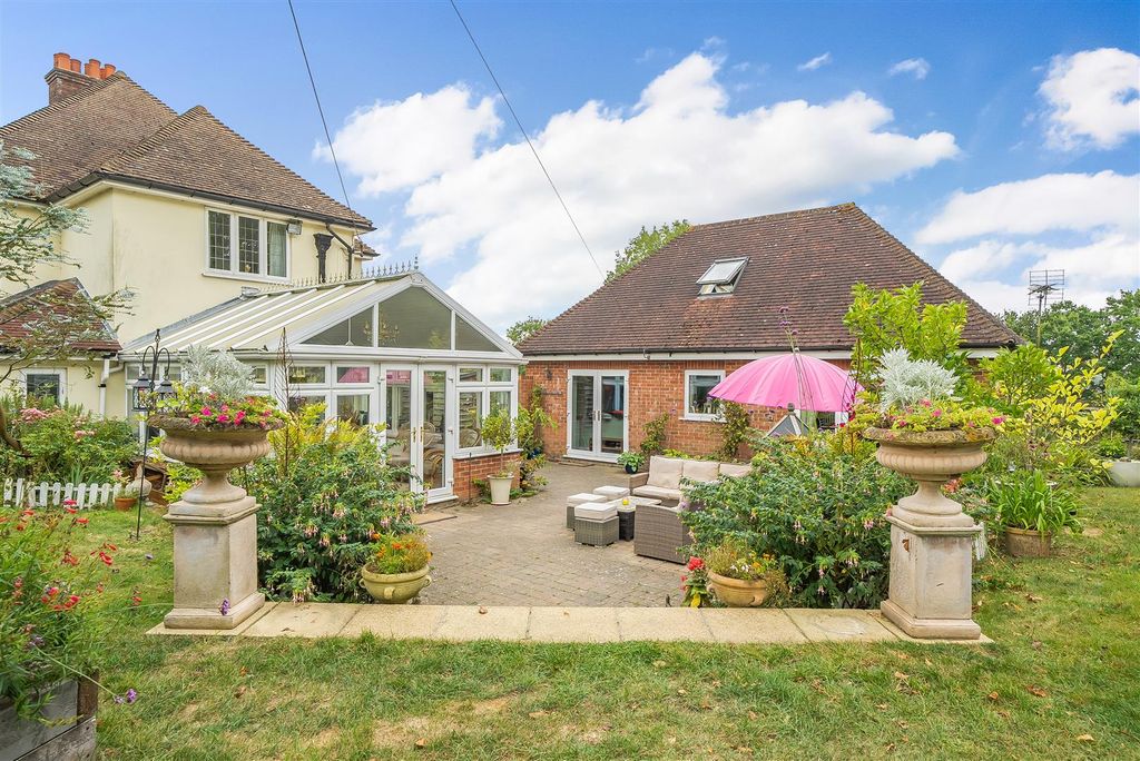 Property photo 1 of 33 Annexe Entrance &amp; Garden Terrace.Jpg