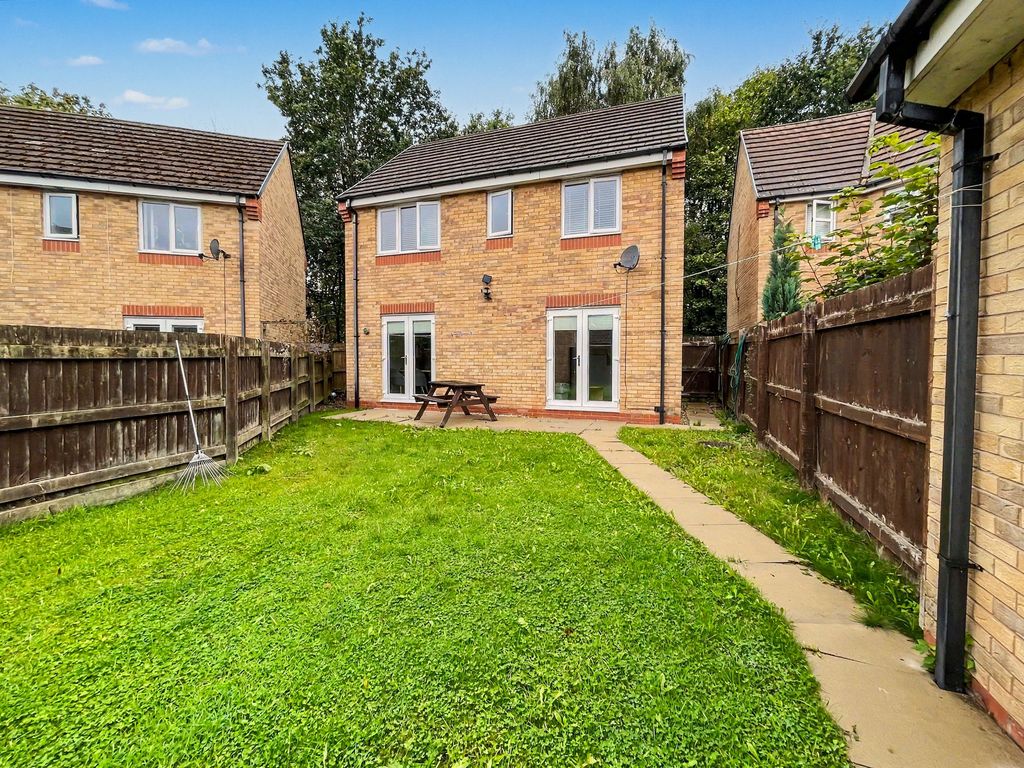 Property photo 2 of 23