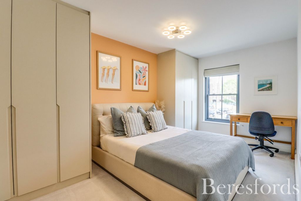 Property photo 2 of 10 Picture 2