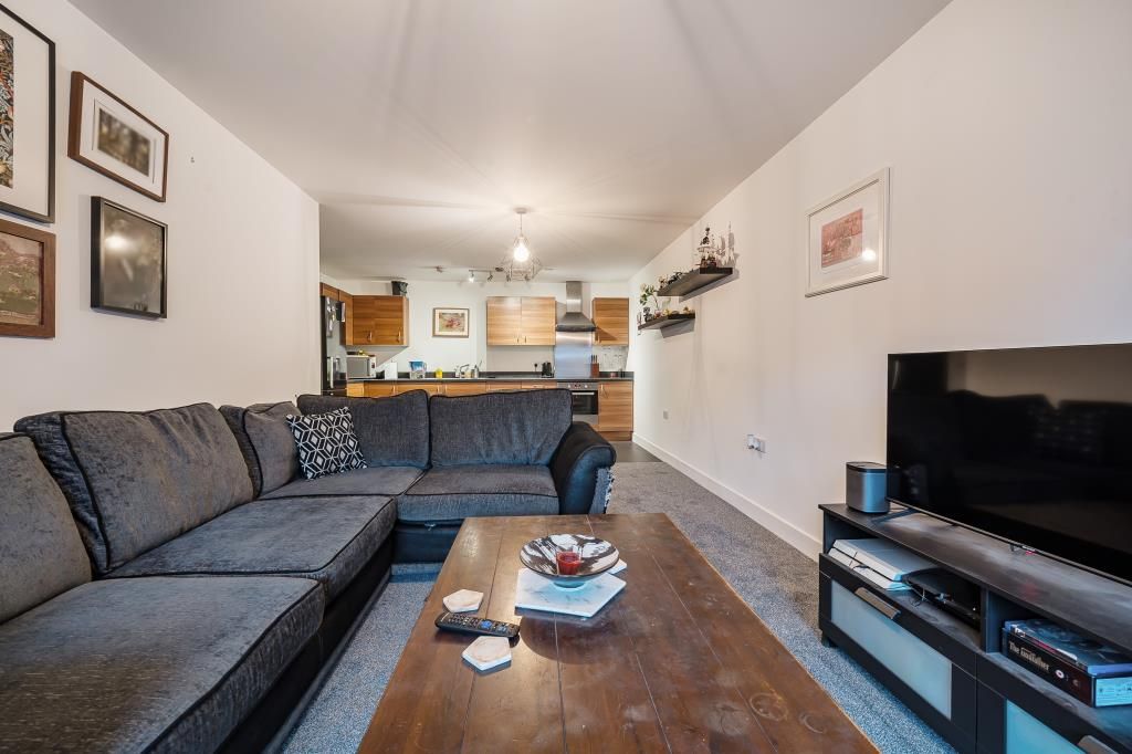 Property photo 3 of 20 Living Room